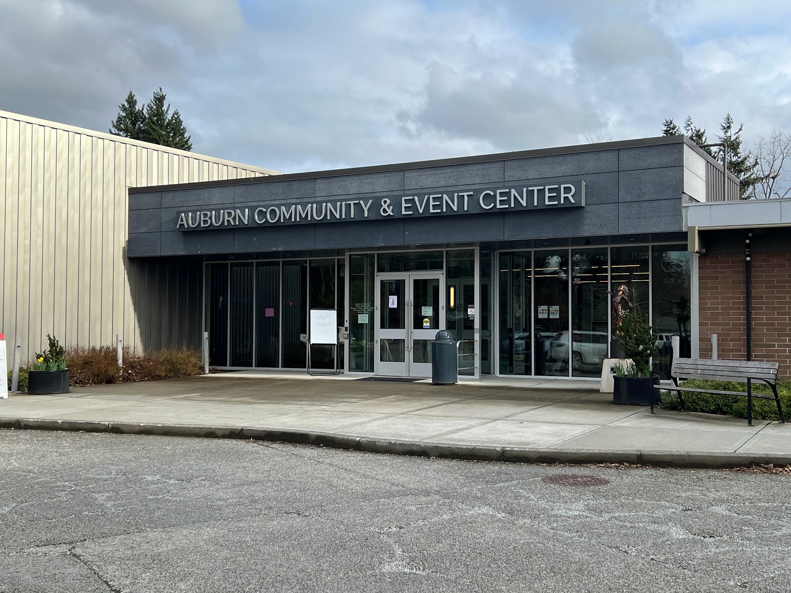 Community Event Complex Auburn Community & Event Center - Wedding Venue | VowVenue.com