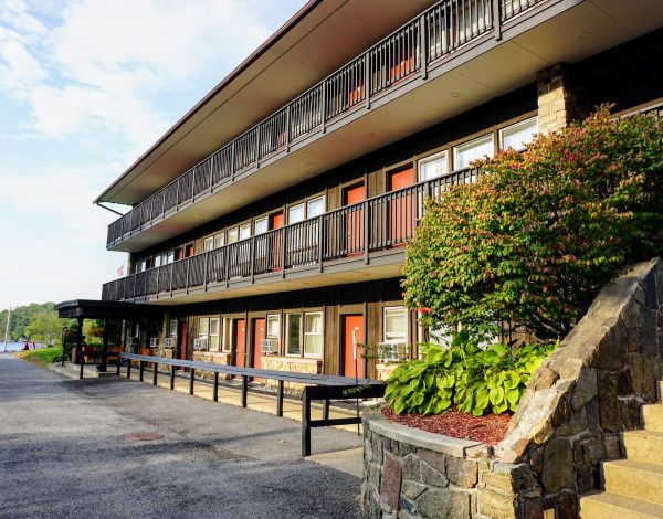 Reception Venues Listing Category Bayside Resort Lake George Bayside Resort Lake George