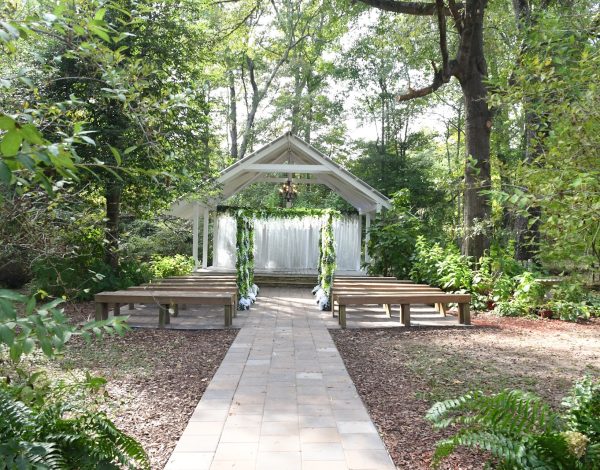 Reception Venues Listing Category Hidden Chapel at Acadiana Acres & Brides In Bloom Photography Hidden Chapel at Acadiana Acres & Brides In Bloom Photography