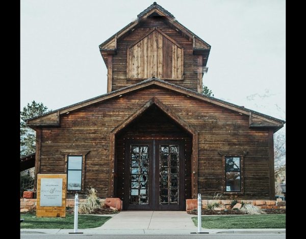 Reception Venues Listing Category Knot and Pine Knot and Pine