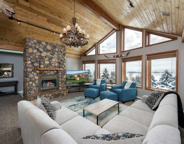 Reception Venues Listing Category Mountain Luxury Lodge Mountain Luxury Lodge