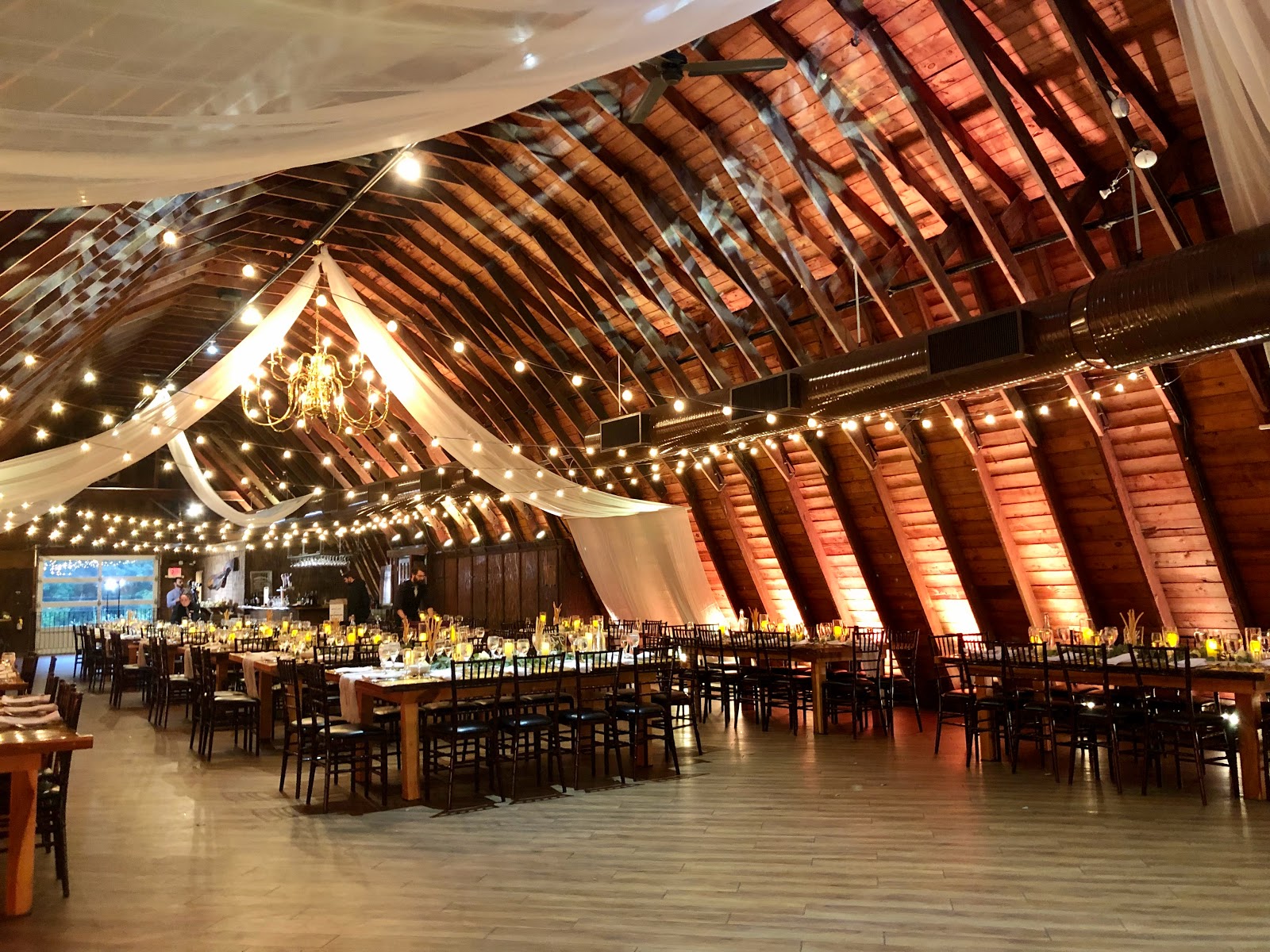 Perona Farms - Wedding Venue | VowVenue.com