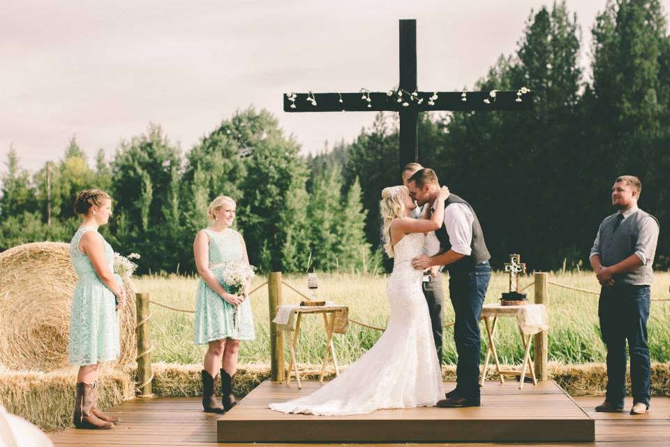 Rustic Meadows Rustic Meadows - Wedding Venue | VowVenue.com