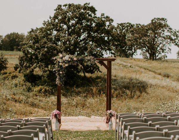 Reception Venues Listing Category White Oak Savanna White Oak Savanna