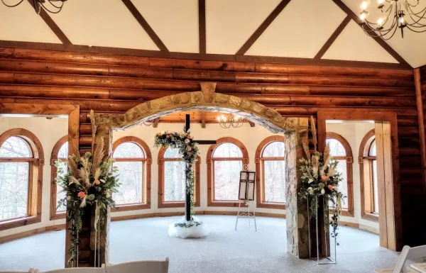 Timber Rock Lodge: Hotel, Spa & Weddings Timber Rock Lodge Gallery 9